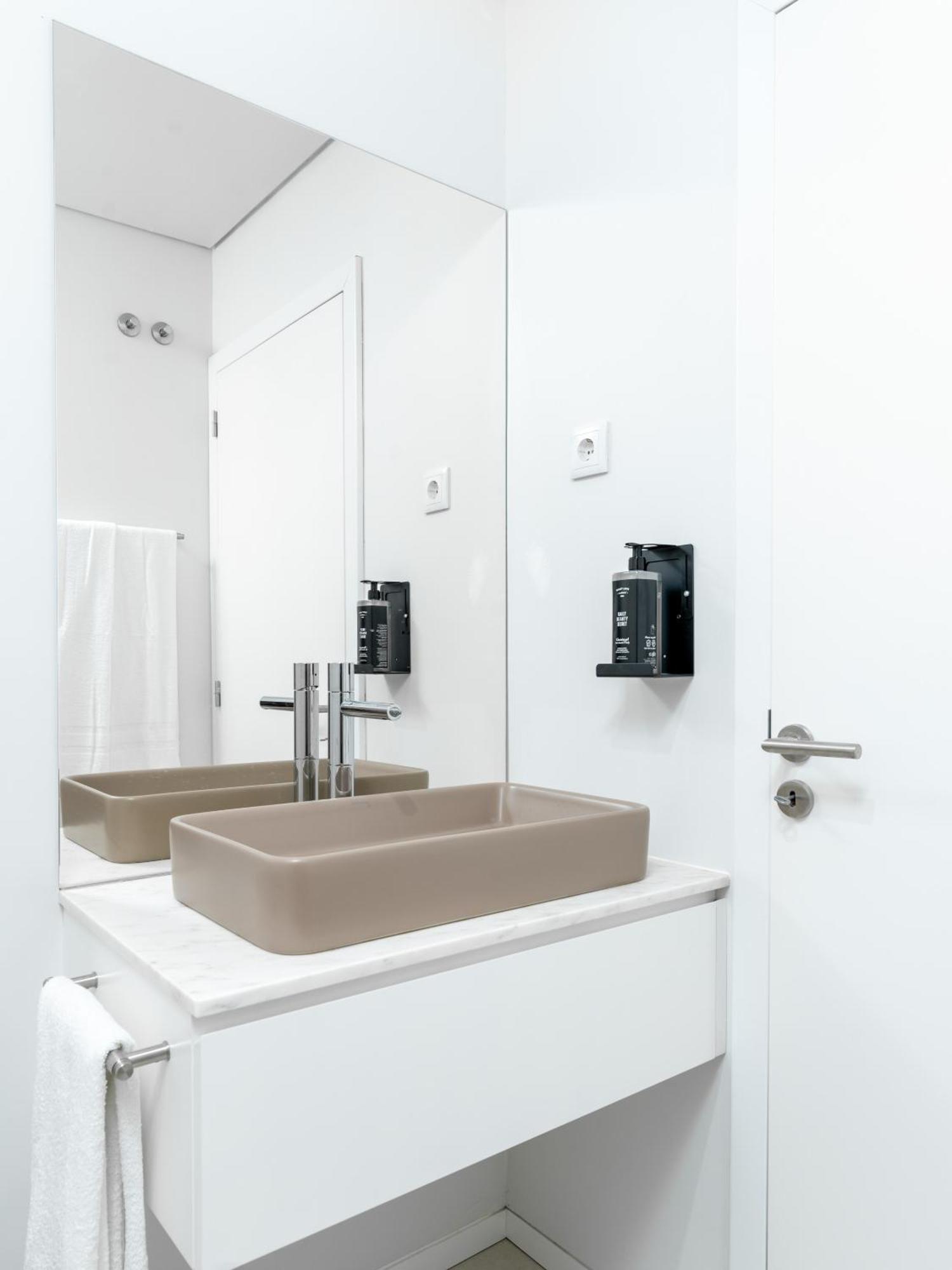 Limehome Evora Rua De Machede 61 Bilik gambar