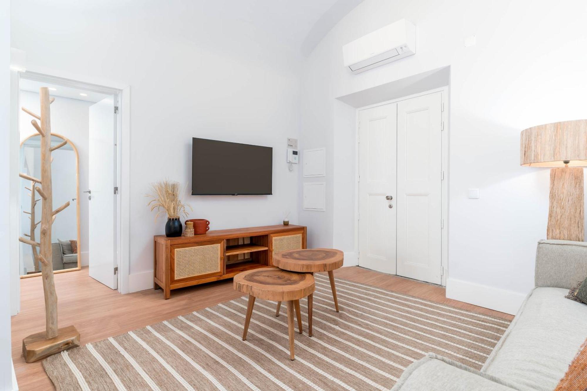 Limehome Evora Rua De Machede 61 Luaran gambar